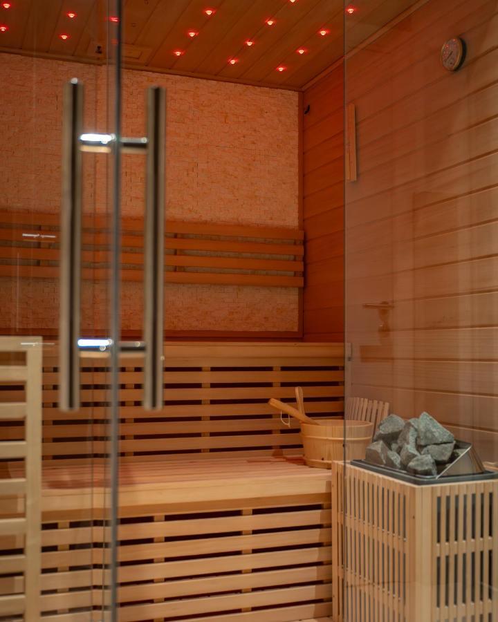 Goldberg Apartments オシエク エクステリア 写真